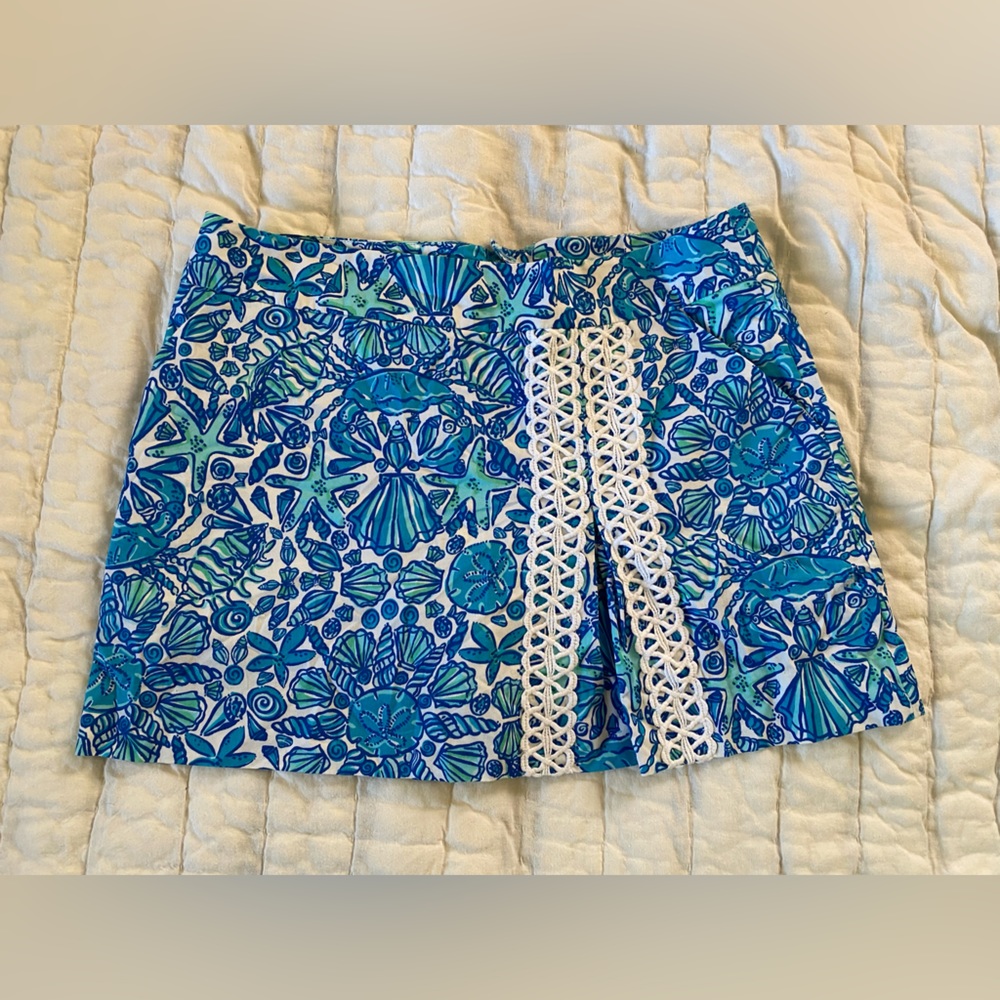 Lilly Pulitzer Skirt/Skort, Blue & White Seashell, Lace Trim, Mini, Size 4